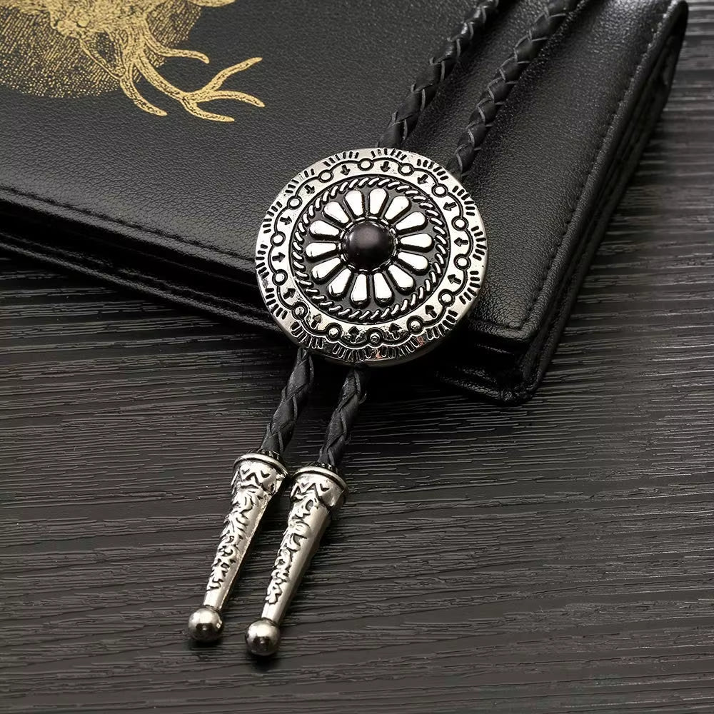 Metal round Pandent Bolo Tie for Man Indian Cowboy Western Cowgirl Leather Rope Zinc Alloy Necktie